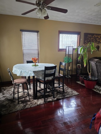 726 Ashland, ROCKFORD, Illinois 61103, 2 Bedrooms Bedrooms, ,1 BathroomBathrooms,House,For Sale,Ashland,202601771