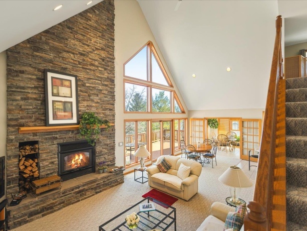 4 Lake Summerset, LAKE SUMMERSET, Illinois 61019, 3 Bedrooms Bedrooms, ,3 BathroomsBathrooms,House,For Sale,Lake Summerset,202601773