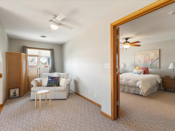 4 Lake Summerset, LAKE SUMMERSET, Illinois 61019, 3 Bedrooms Bedrooms, ,3 BathroomsBathrooms,House,For Sale,Lake Summerset,202601773