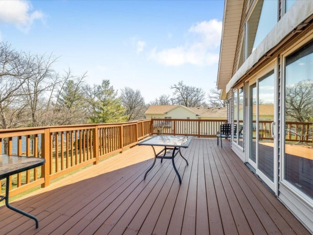 4 Lake Summerset, LAKE SUMMERSET, Illinois 61019, 3 Bedrooms Bedrooms, ,3 BathroomsBathrooms,House,For Sale,Lake Summerset,202601773