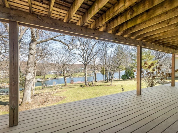 4 Lake Summerset, LAKE SUMMERSET, Illinois 61019, 3 Bedrooms Bedrooms, ,3 BathroomsBathrooms,House,For Sale,Lake Summerset,202601773