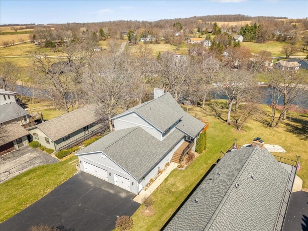 4 Lake Summerset, LAKE SUMMERSET, Illinois 61019, 3 Bedrooms Bedrooms, ,3 BathroomsBathrooms,House,For Sale,Lake Summerset,202601773