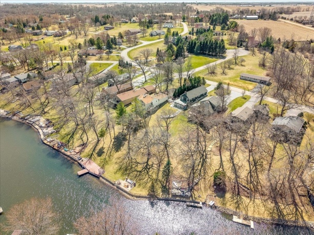 4 Lake Summerset, LAKE SUMMERSET, Illinois 61019, 3 Bedrooms Bedrooms, ,3 BathroomsBathrooms,House,For Sale,Lake Summerset,202601773