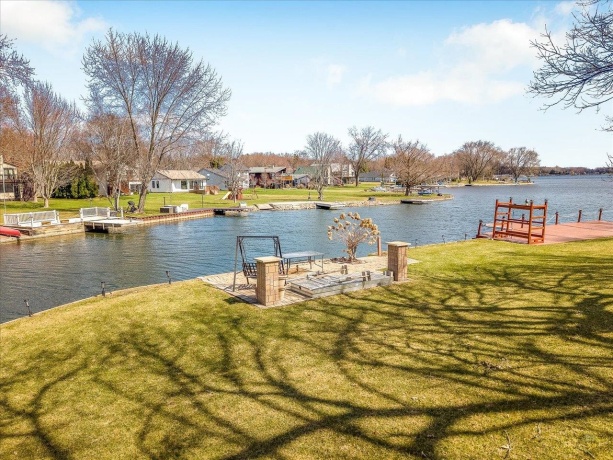 4 Lake Summerset, LAKE SUMMERSET, Illinois 61019, 3 Bedrooms Bedrooms, ,3 BathroomsBathrooms,House,For Sale,Lake Summerset,202601773