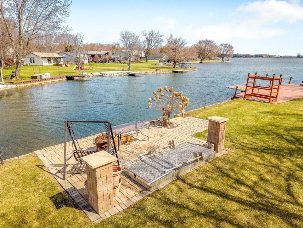 4 Lake Summerset, LAKE SUMMERSET, Illinois 61019, 3 Bedrooms Bedrooms, ,3 BathroomsBathrooms,House,For Sale,Lake Summerset,202601773