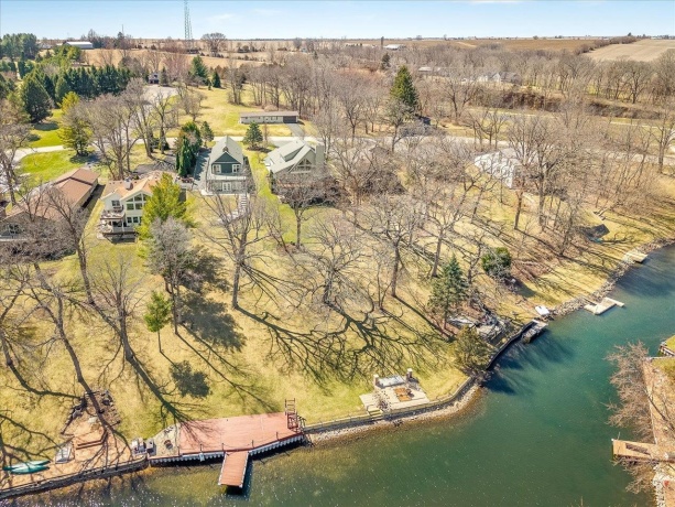 4 Lake Summerset, LAKE SUMMERSET, Illinois 61019, 3 Bedrooms Bedrooms, ,3 BathroomsBathrooms,House,For Sale,Lake Summerset,202601773