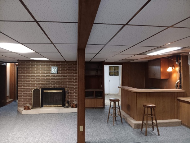 1604 Parkside, FREEPORT, Illinois 61032, 3 Bedrooms Bedrooms, ,2 BathroomsBathrooms,House,For Sale,Parkside,202601653