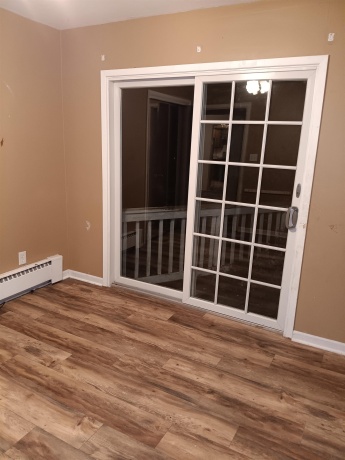 1604 Parkside, FREEPORT, Illinois 61032, 3 Bedrooms Bedrooms, ,2 BathroomsBathrooms,House,For Sale,Parkside,202601653