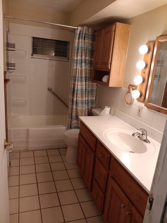 1604 Parkside, FREEPORT, Illinois 61032, 3 Bedrooms Bedrooms, ,2 BathroomsBathrooms,House,For Sale,Parkside,202601653