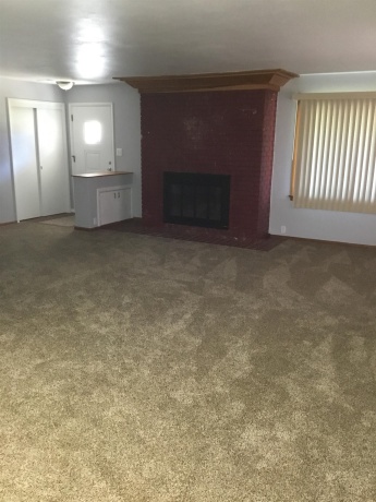 2040 Hillside, ROCKFORD, Illinois 61107, 3 Bedrooms Bedrooms, ,1 BathroomBathrooms,House,For Sale,Hillside,202601775