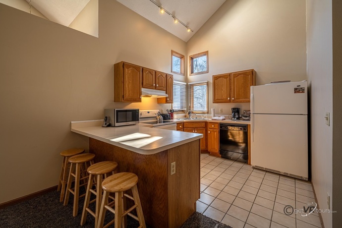 1 Vista Ridge, GALENA, Illinois 61036, 5 Bedrooms Bedrooms, ,5 BathroomsBathrooms,House,For Sale,Vista Ridge,202601306