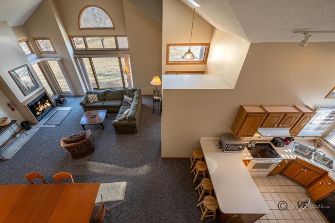 1 Vista Ridge, GALENA, Illinois 61036, 5 Bedrooms Bedrooms, ,5 BathroomsBathrooms,House,For Sale,Vista Ridge,202601306