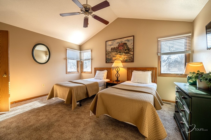 1 Vista Ridge, GALENA, Illinois 61036, 5 Bedrooms Bedrooms, ,5 BathroomsBathrooms,House,For Sale,Vista Ridge,202601306