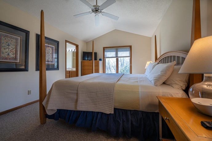 1 Vista Ridge, GALENA, Illinois 61036, 5 Bedrooms Bedrooms, ,5 BathroomsBathrooms,House,For Sale,Vista Ridge,202601306