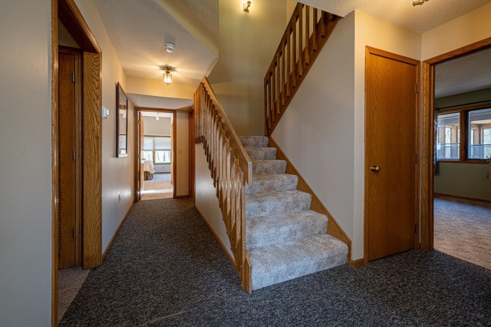 1 Vista Ridge, GALENA, Illinois 61036, 5 Bedrooms Bedrooms, ,5 BathroomsBathrooms,House,For Sale,Vista Ridge,202601306