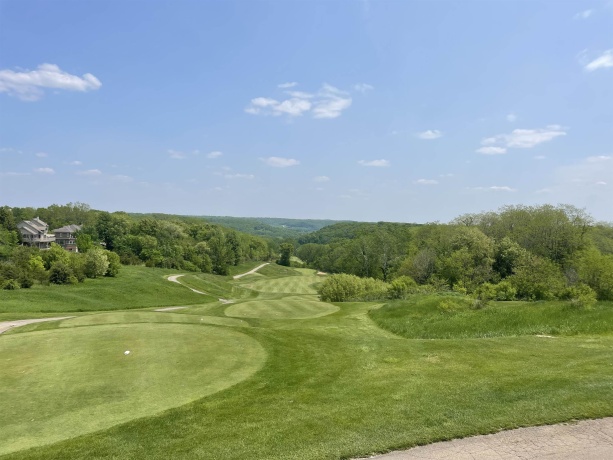 1 Vista Ridge, GALENA, Illinois 61036, 5 Bedrooms Bedrooms, ,5 BathroomsBathrooms,House,For Sale,Vista Ridge,202601306