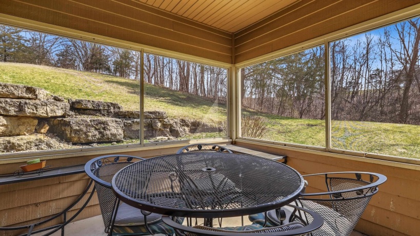 C11 Long Bay Point, GALENA, Illinois 61036, 1 Bedroom Bedrooms, ,1 BathroomBathrooms,Condominium,For Sale,Long Bay Point,202601776