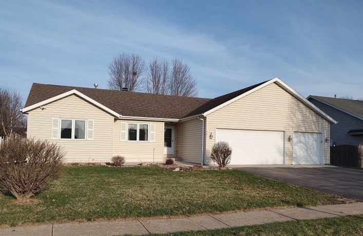 503 Royal, BELVIDERE, Illinois 61008, 4 Bedrooms Bedrooms, ,3 BathroomsBathrooms,House,For Sale,Royal,202601778