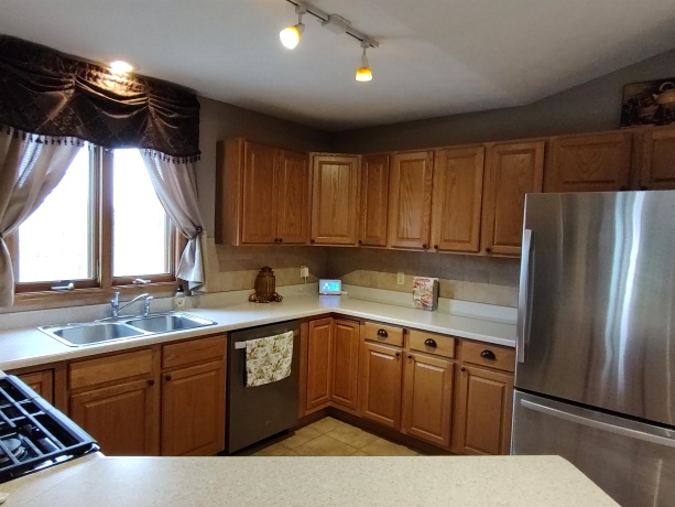 503 Royal, BELVIDERE, Illinois 61008, 4 Bedrooms Bedrooms, ,3 BathroomsBathrooms,House,For Sale,Royal,202601778