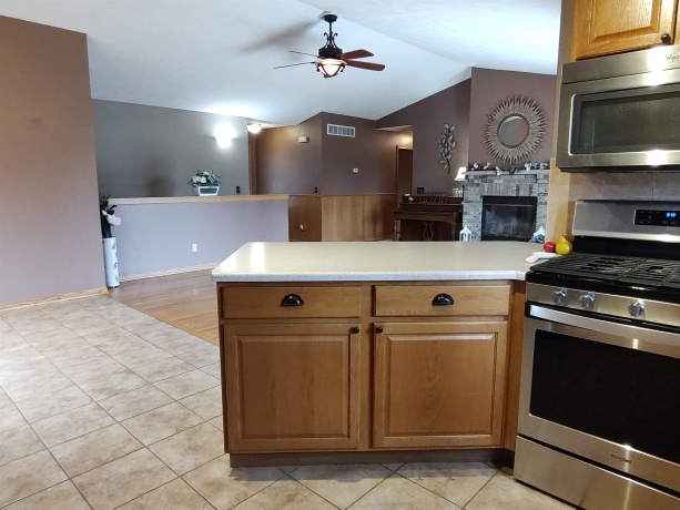 503 Royal, BELVIDERE, Illinois 61008, 4 Bedrooms Bedrooms, ,3 BathroomsBathrooms,House,For Sale,Royal,202601778