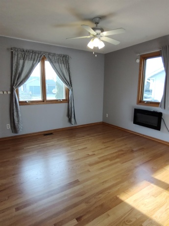 503 Royal, BELVIDERE, Illinois 61008, 4 Bedrooms Bedrooms, ,3 BathroomsBathrooms,House,For Sale,Royal,202601778