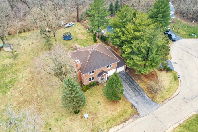 206 Griffin, POPLAR GROVE, Illinois 61065, 4 Bedrooms Bedrooms, ,2 BathroomsBathrooms,House,For Sale,Griffin,202601779