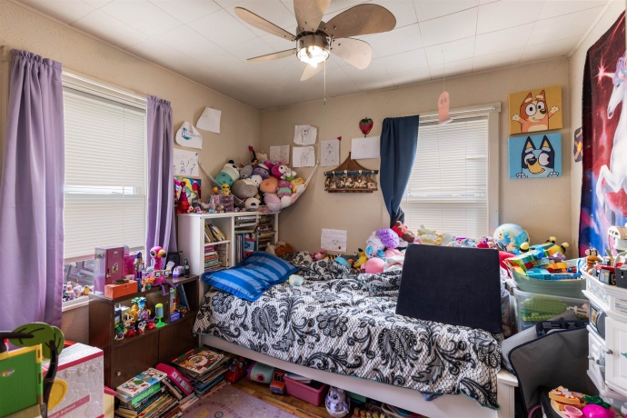 2922 Collins Street, ROCKFORD, Illinois 61108, 2 Bedrooms Bedrooms, ,1 BathroomBathrooms,House,For Sale,Collins Street,202601780