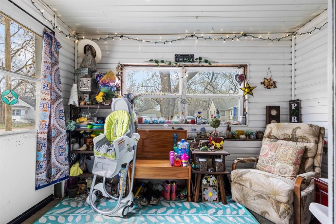 2922 Collins Street, ROCKFORD, Illinois 61108, 2 Bedrooms Bedrooms, ,1 BathroomBathrooms,House,For Sale,Collins Street,202601780