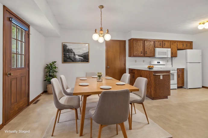 1872 Trainer, ROCKFORD, Illinois 61108, 3 Bedrooms Bedrooms, ,2 BathroomsBathrooms,House,For Sale,Trainer,202601782