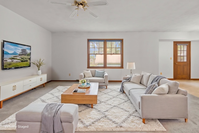 1872 Trainer, ROCKFORD, Illinois 61108, 3 Bedrooms Bedrooms, ,2 BathroomsBathrooms,House,For Sale,Trainer,202601782