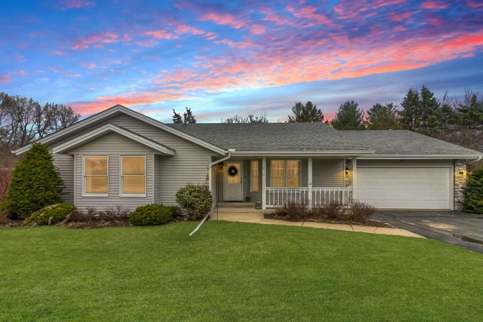 1872 Trainer, ROCKFORD, Illinois 61108, 3 Bedrooms Bedrooms, ,2 BathroomsBathrooms,House,For Sale,Trainer,202601782