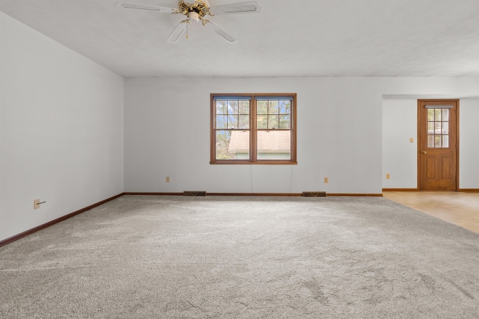 1872 Trainer, ROCKFORD, Illinois 61108, 3 Bedrooms Bedrooms, ,2 BathroomsBathrooms,House,For Sale,Trainer,202601782