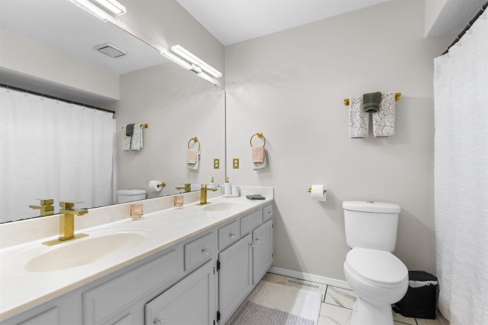 200 Bounty Drive NE, POPLAR GROVE, Illinois 61065, 3 Bedrooms Bedrooms, ,3 BathroomsBathrooms,House,For Sale,Bounty Drive NE,202601527