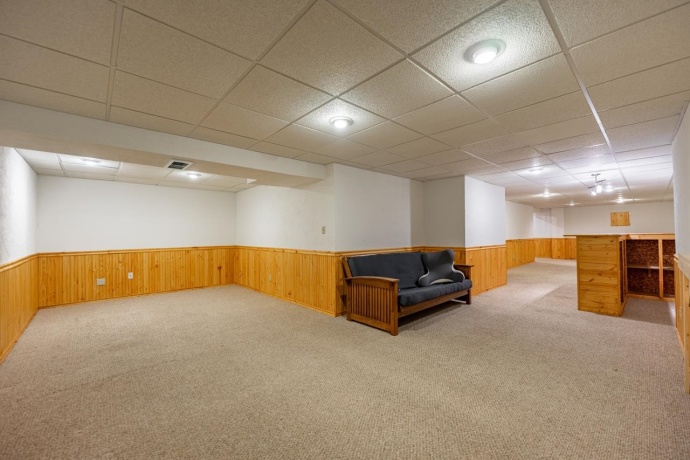 43 THICKET, SOUTH BELOIT, Illinois 61080, 3 Bedrooms Bedrooms, ,2 BathroomsBathrooms,House,For Sale,THICKET,202601785