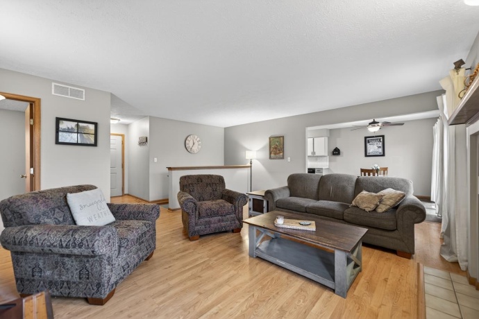 43 THICKET, SOUTH BELOIT, Illinois 61080, 3 Bedrooms Bedrooms, ,2 BathroomsBathrooms,House,For Sale,THICKET,202601785