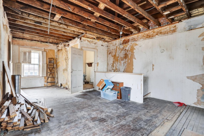 628 Buchanan, BELVIDERE, Illinois 61008, 5 Bedrooms Bedrooms, ,2 BathroomsBathrooms,House,For Sale,Buchanan,202601786