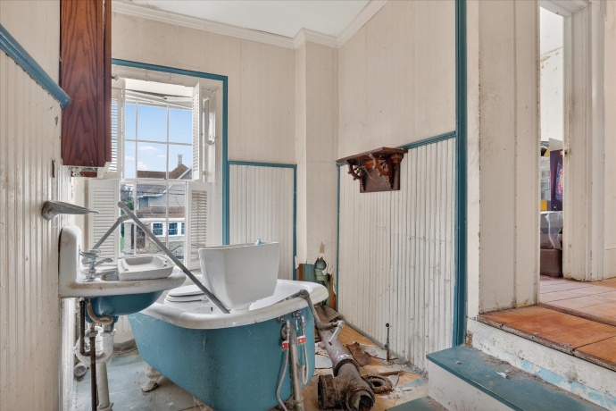 628 Buchanan, BELVIDERE, Illinois 61008, 5 Bedrooms Bedrooms, ,2 BathroomsBathrooms,House,For Sale,Buchanan,202601786