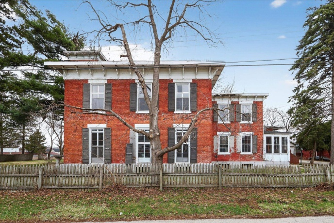 628 Buchanan, BELVIDERE, Illinois 61008, 5 Bedrooms Bedrooms, ,2 BathroomsBathrooms,House,For Sale,Buchanan,202601786