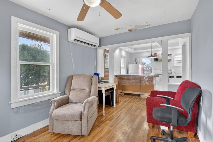 628 Buchanan, BELVIDERE, Illinois 61008, 5 Bedrooms Bedrooms, ,2 BathroomsBathrooms,House,For Sale,Buchanan,202601786