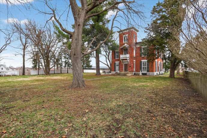 628 Buchanan, BELVIDERE, Illinois 61008, 5 Bedrooms Bedrooms, ,2 BathroomsBathrooms,House,For Sale,Buchanan,202601786