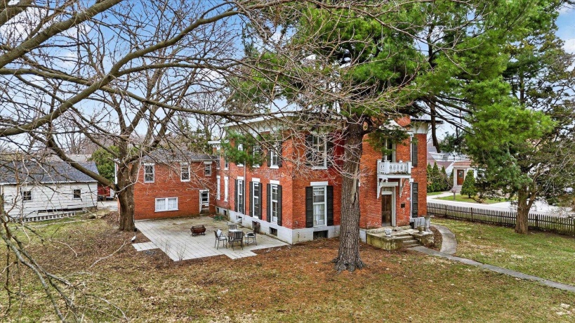 628 Buchanan, BELVIDERE, Illinois 61008, 5 Bedrooms Bedrooms, ,2 BathroomsBathrooms,House,For Sale,Buchanan,202601786