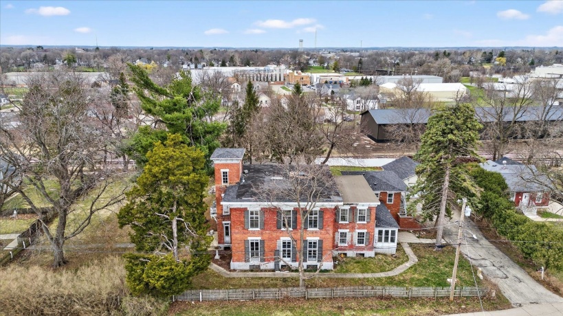 628 Buchanan, BELVIDERE, Illinois 61008, 5 Bedrooms Bedrooms, ,2 BathroomsBathrooms,House,For Sale,Buchanan,202601786