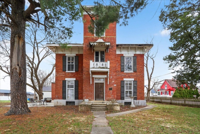 628 Buchanan, BELVIDERE, Illinois 61008, 5 Bedrooms Bedrooms, ,2 BathroomsBathrooms,House,For Sale,Buchanan,202601786