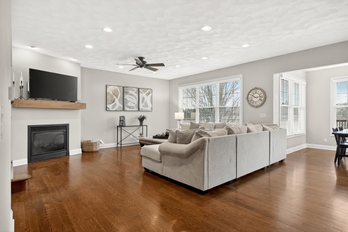 847 Stonegate, BELVIDERE, Illinois 61008, 4 Bedrooms Bedrooms, ,4 BathroomsBathrooms,House,For Sale,Stonegate,202601789