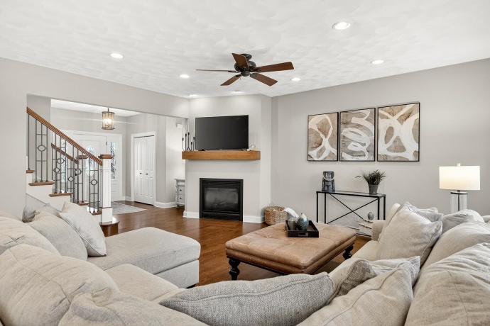 847 Stonegate, BELVIDERE, Illinois 61008, 4 Bedrooms Bedrooms, ,4 BathroomsBathrooms,House,For Sale,Stonegate,202601789