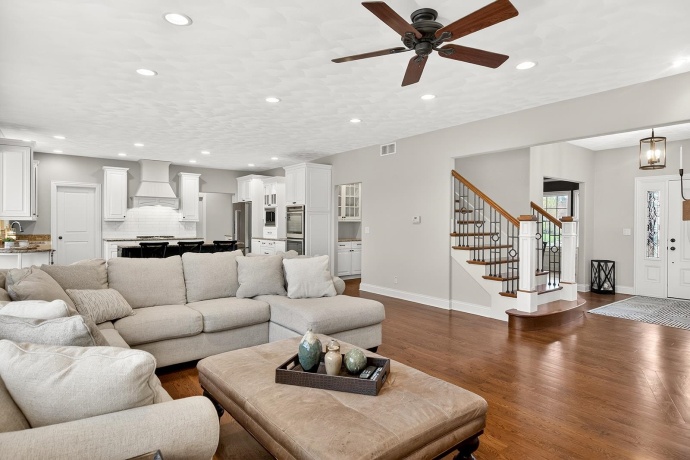 847 Stonegate, BELVIDERE, Illinois 61008, 4 Bedrooms Bedrooms, ,4 BathroomsBathrooms,House,For Sale,Stonegate,202601789