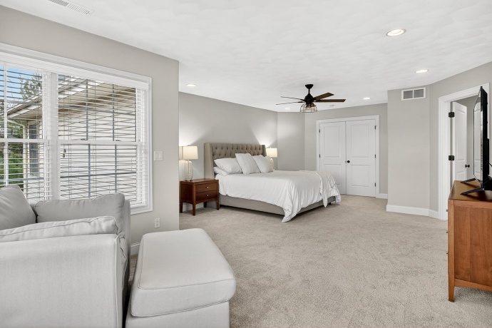 847 Stonegate, BELVIDERE, Illinois 61008, 4 Bedrooms Bedrooms, ,4 BathroomsBathrooms,House,For Sale,Stonegate,202601789