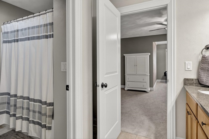 847 Stonegate, BELVIDERE, Illinois 61008, 4 Bedrooms Bedrooms, ,4 BathroomsBathrooms,House,For Sale,Stonegate,202601789