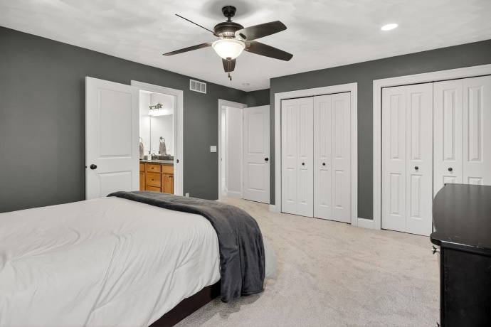 847 Stonegate, BELVIDERE, Illinois 61008, 4 Bedrooms Bedrooms, ,4 BathroomsBathrooms,House,For Sale,Stonegate,202601789