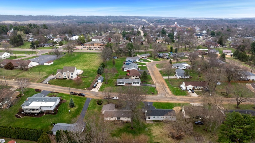 109 13th, OREGON, Illinois 61061, 3 Bedrooms Bedrooms, ,3 BathroomsBathrooms,House,For Sale,13th,202601791